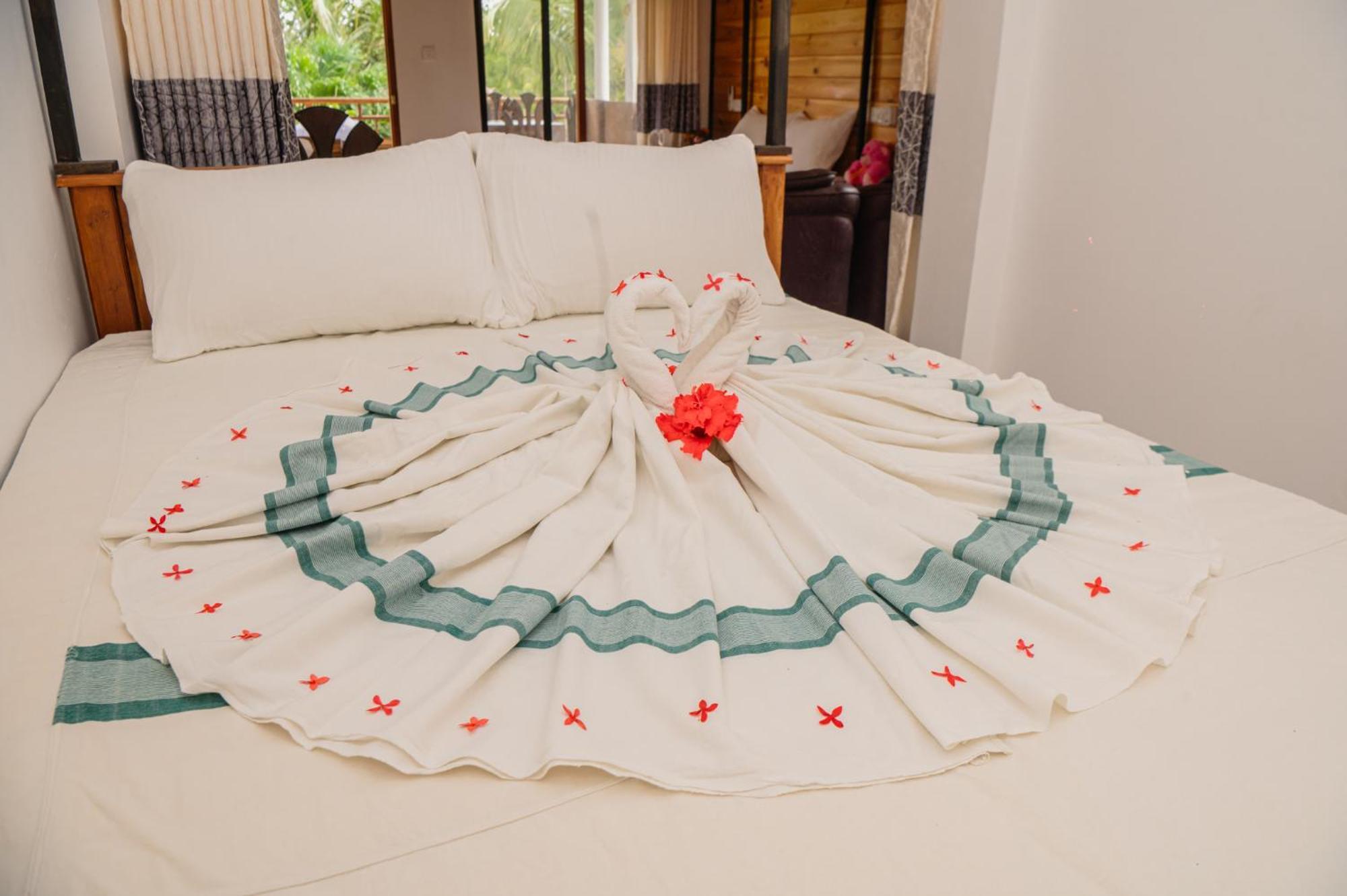 Rekawa Turtle Gate Hotel 탕갈레 외부 사진