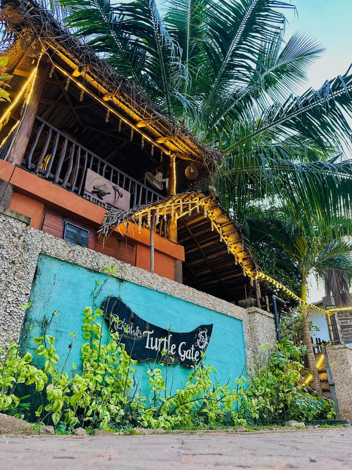 Rekawa Turtle Gate Hotel 탕갈레 외부 사진